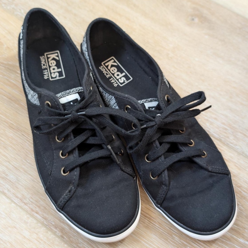 Black Keds